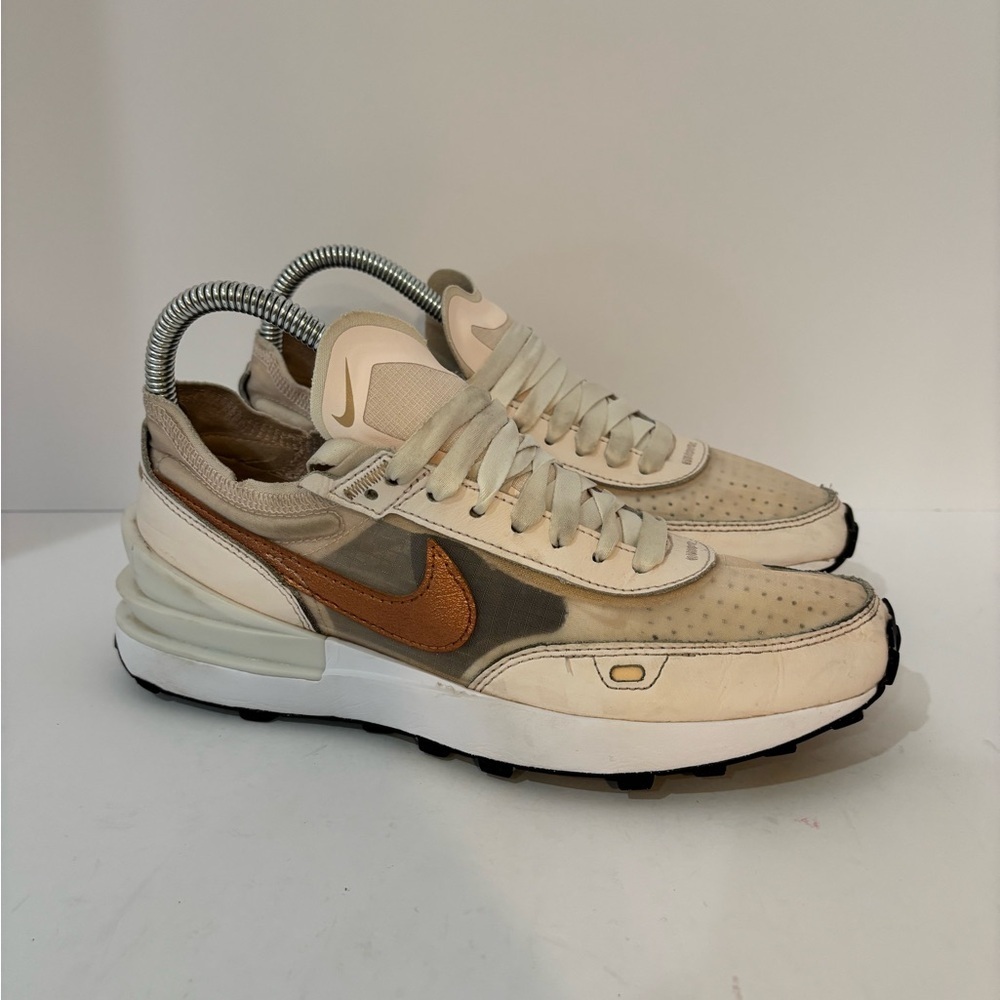 Nike waffle one size 7